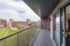 Horizon, Plough Road, London, SW11 photo 13