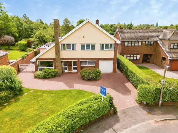Hough Green, Chester, Cheshire West a...