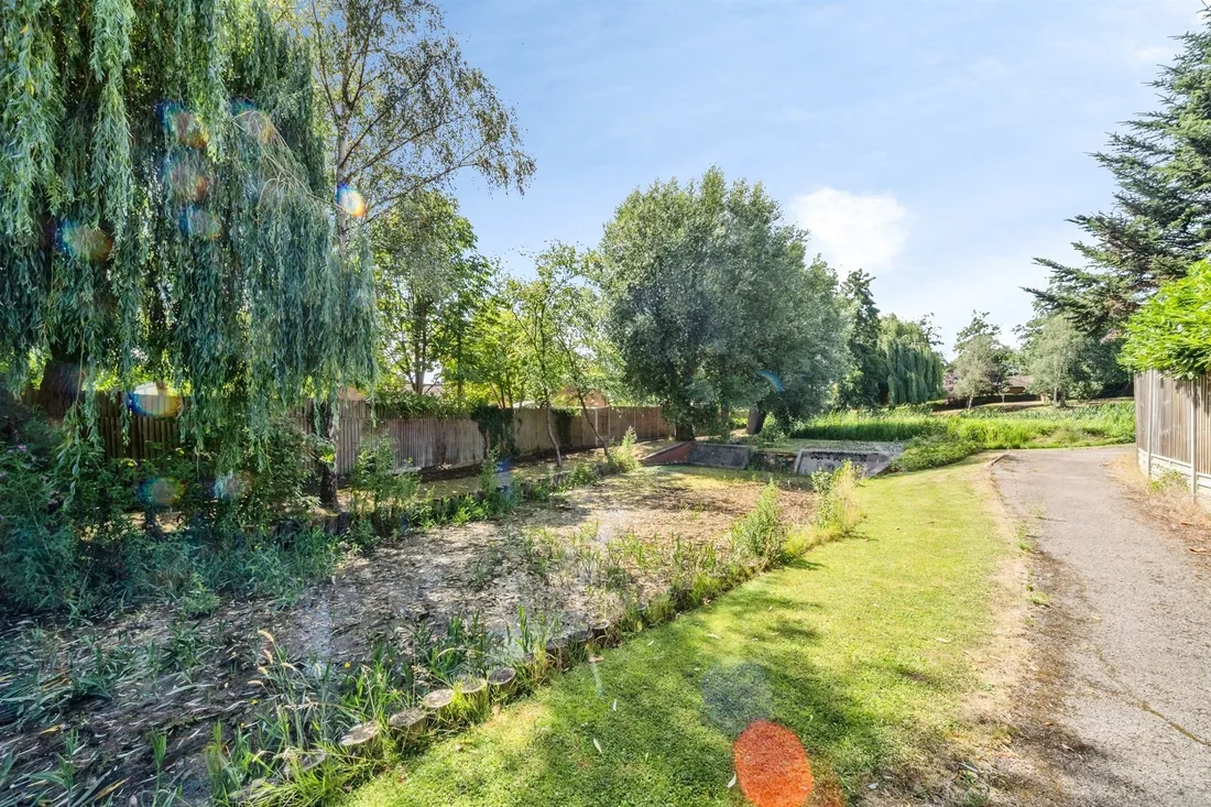 Property photo 22