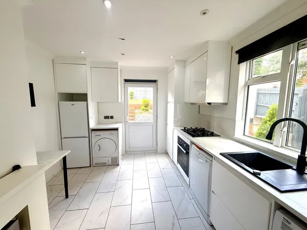 Ockham Drive, Orpington BR5