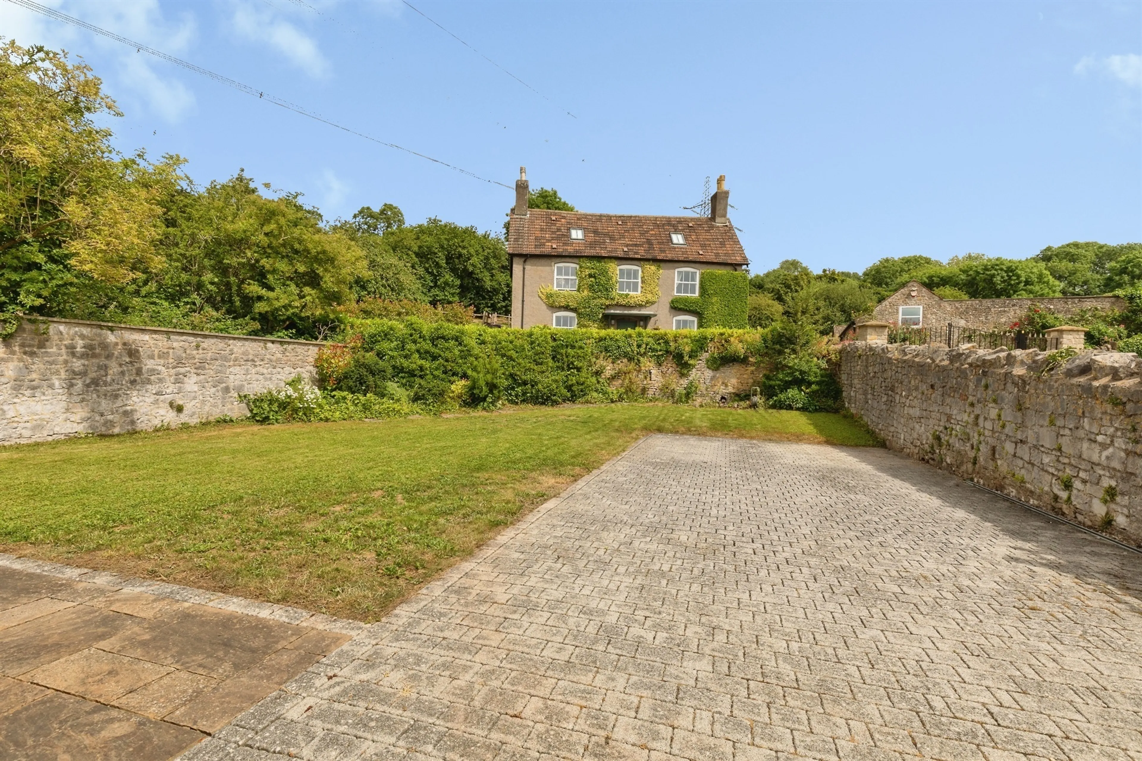 Property at Fernhill, Almondsbury, Bristol