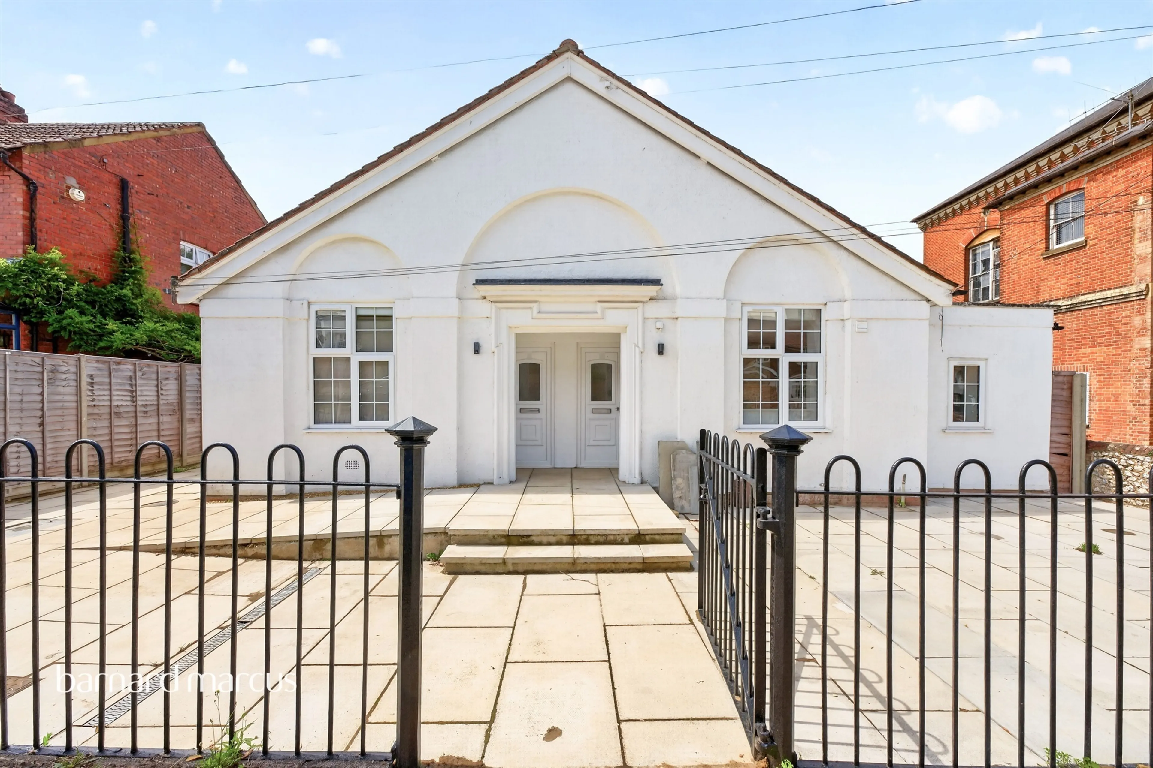 Property photo 0