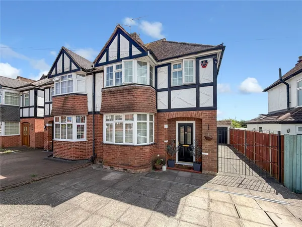 Uplands Road, Oadby, Leicester, Leice...