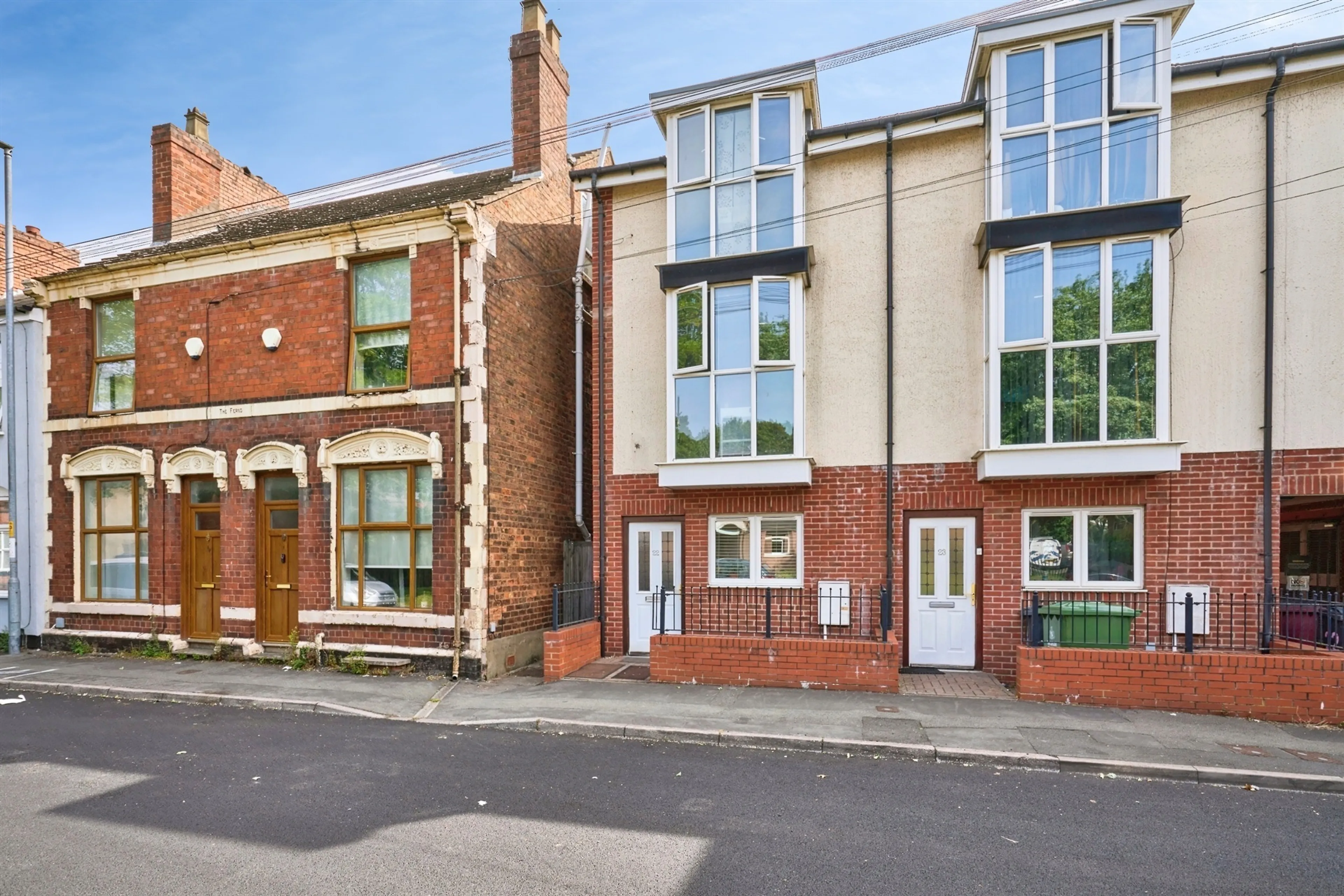 Property photo 0