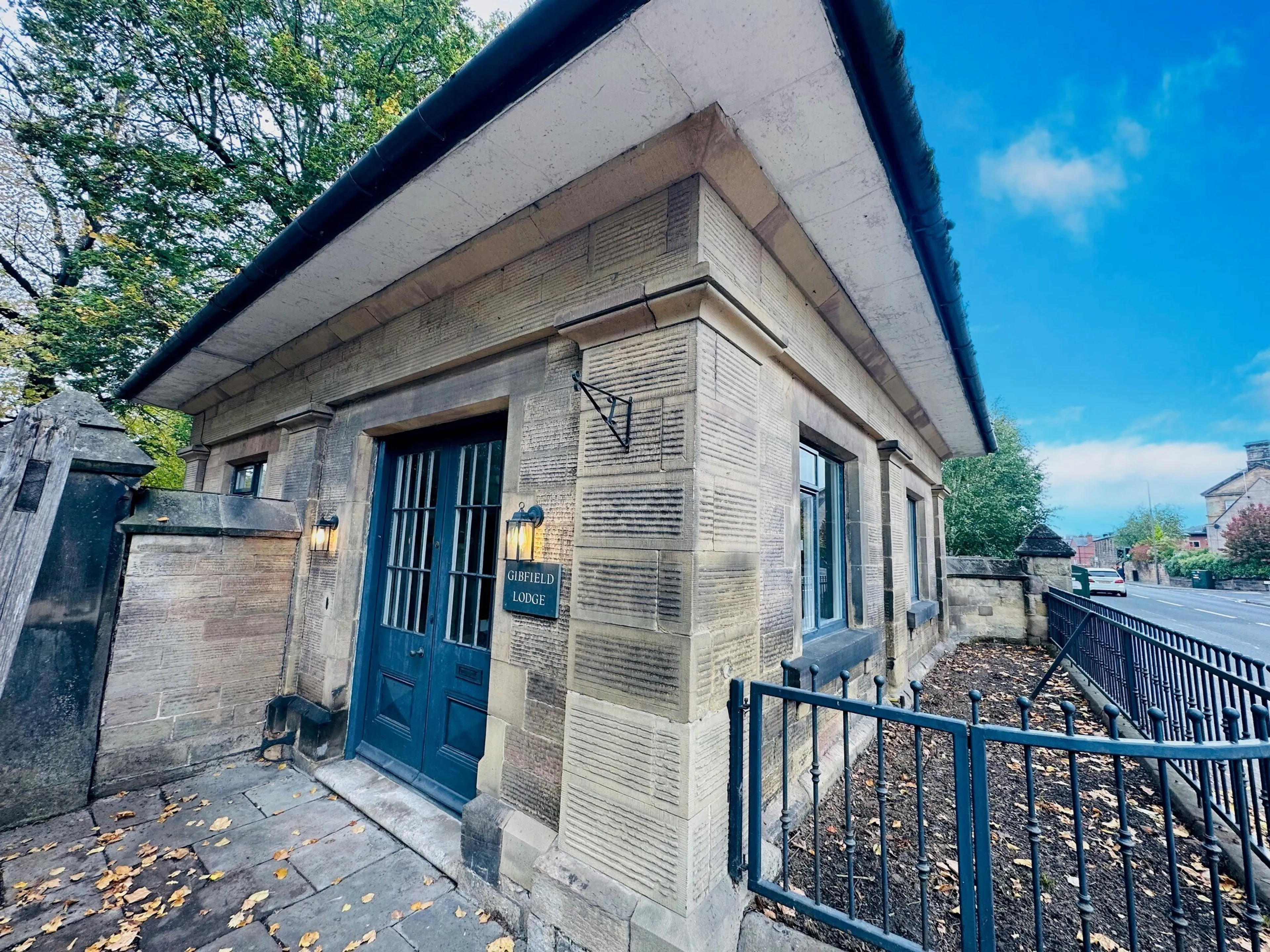 Property photo 0