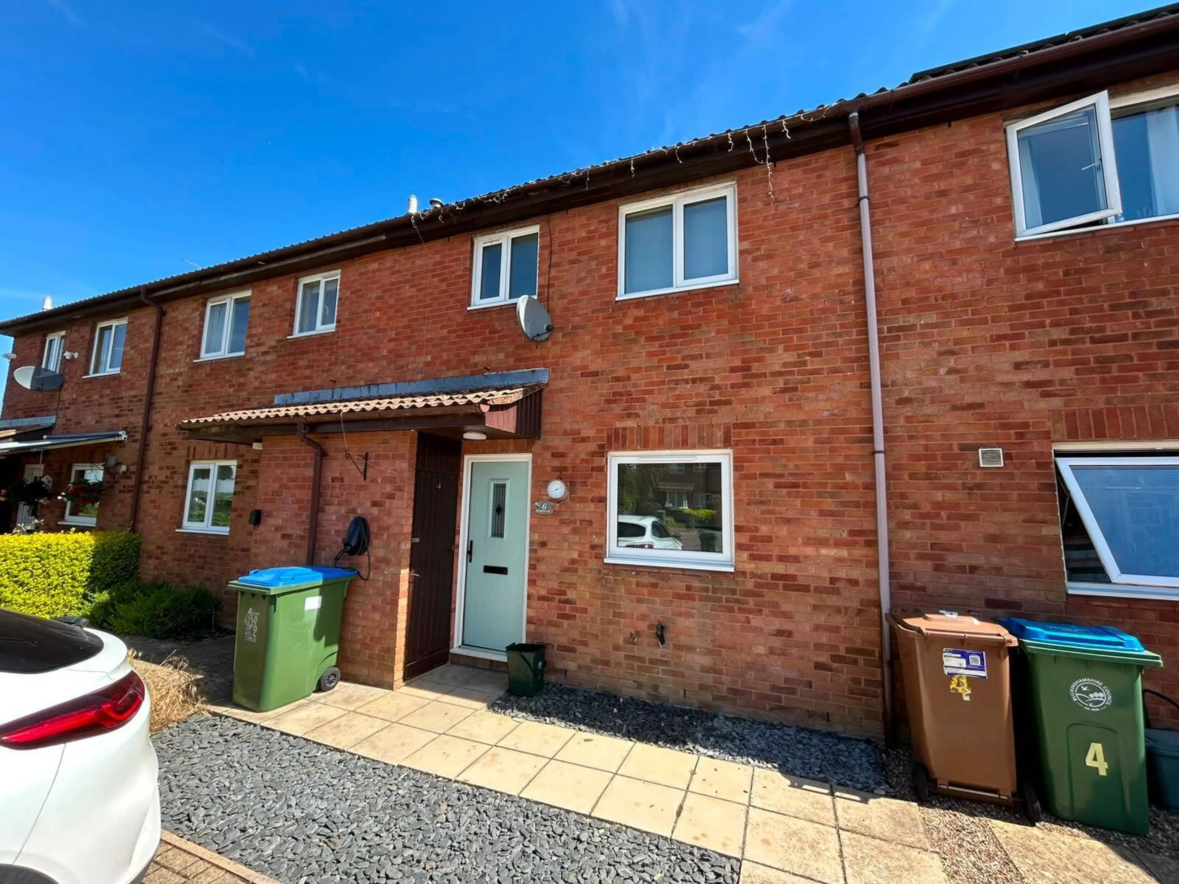 Property photo 0