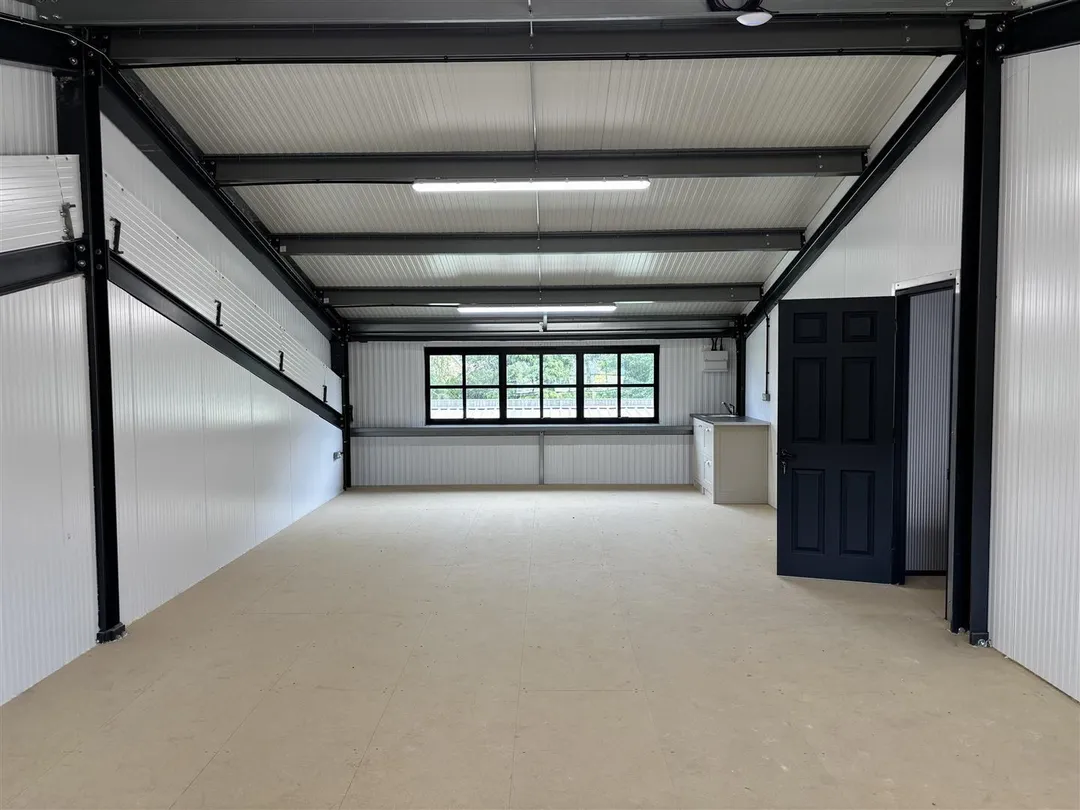 https://mr0.homeflow-assets.co.uk/files/photo/image/47765/9712/_x_/c7iMqwnPv02L2x7HqYF3zw.jpg