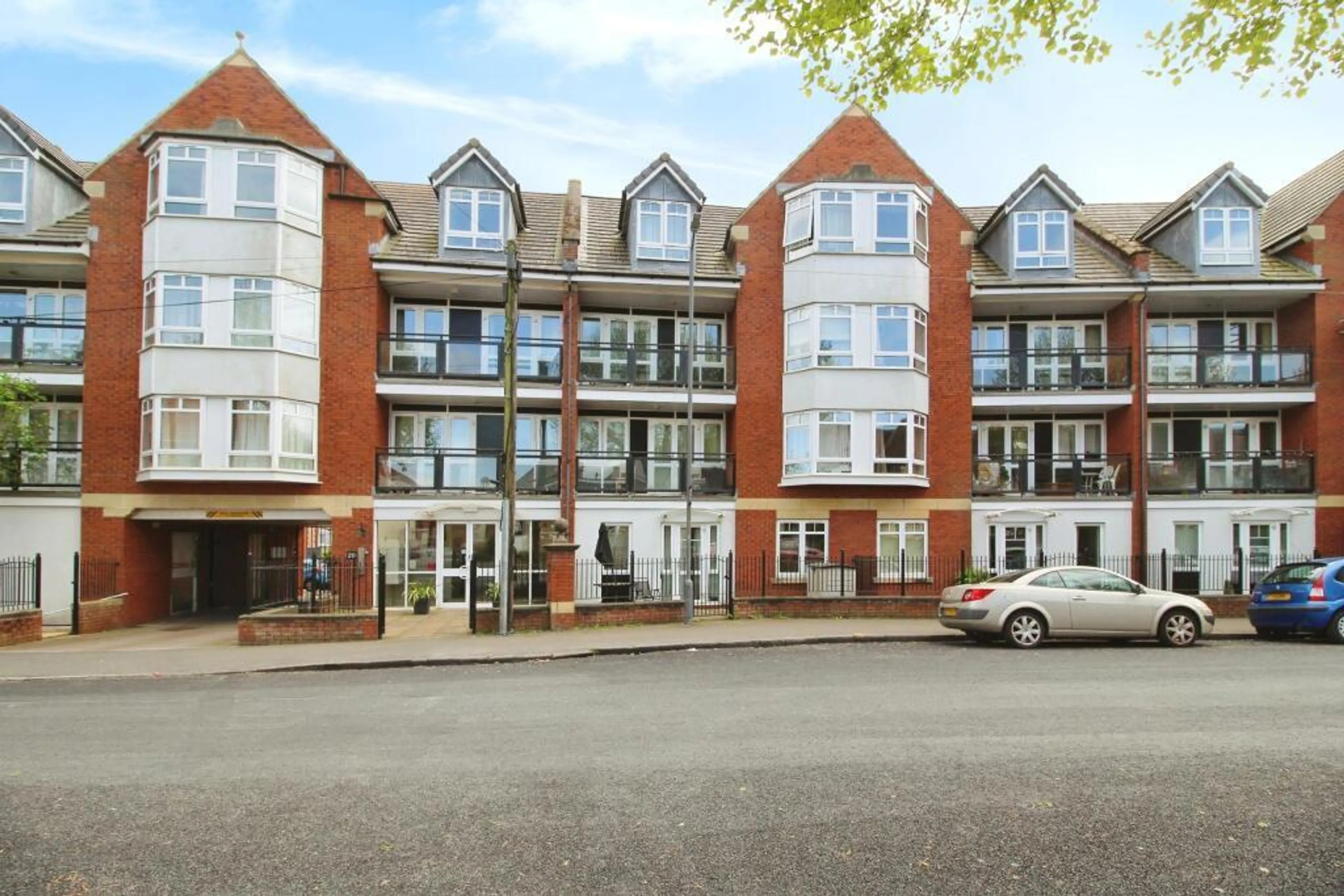Property photo 0
