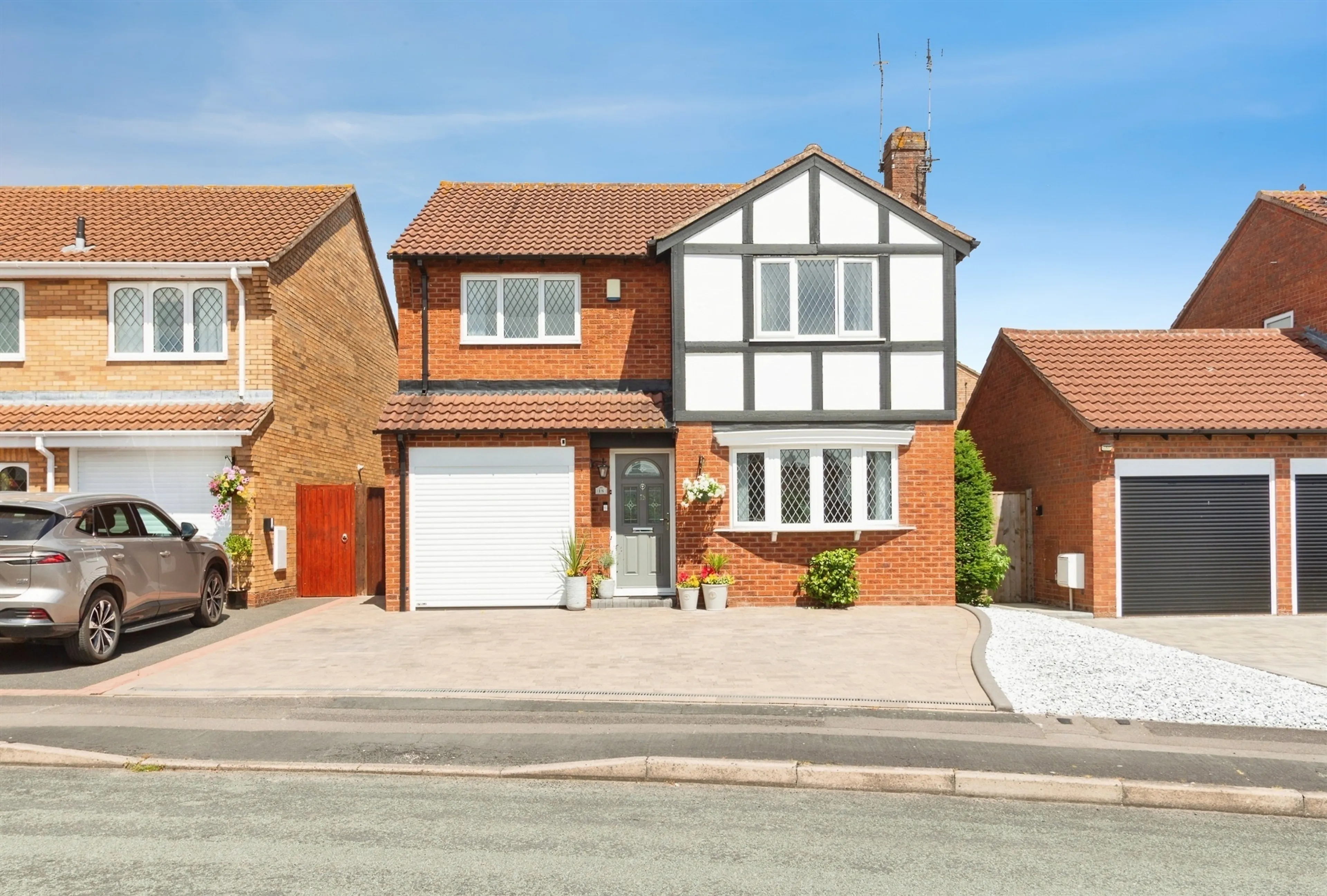 Property photo 0
