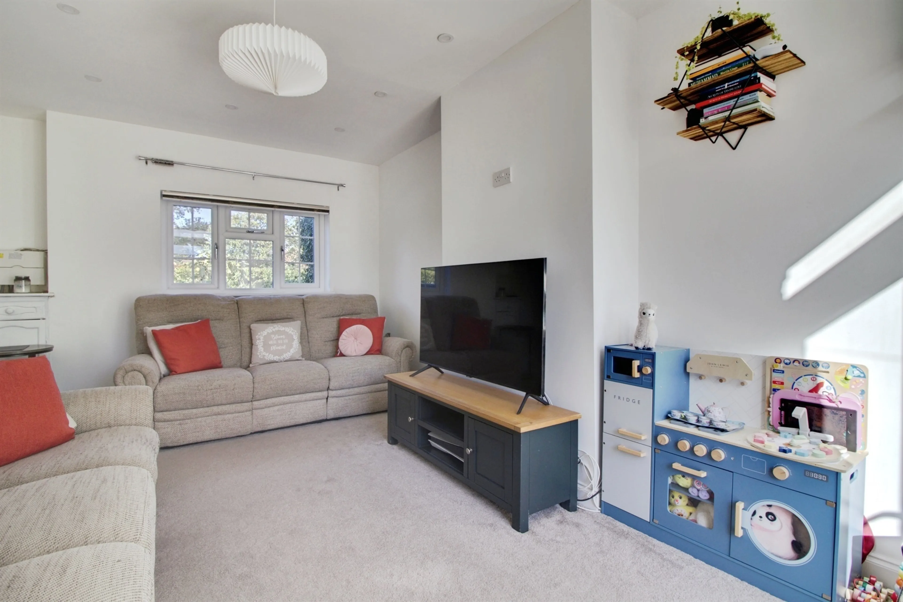 Property at Ludwick Way, Welwyn Garden City