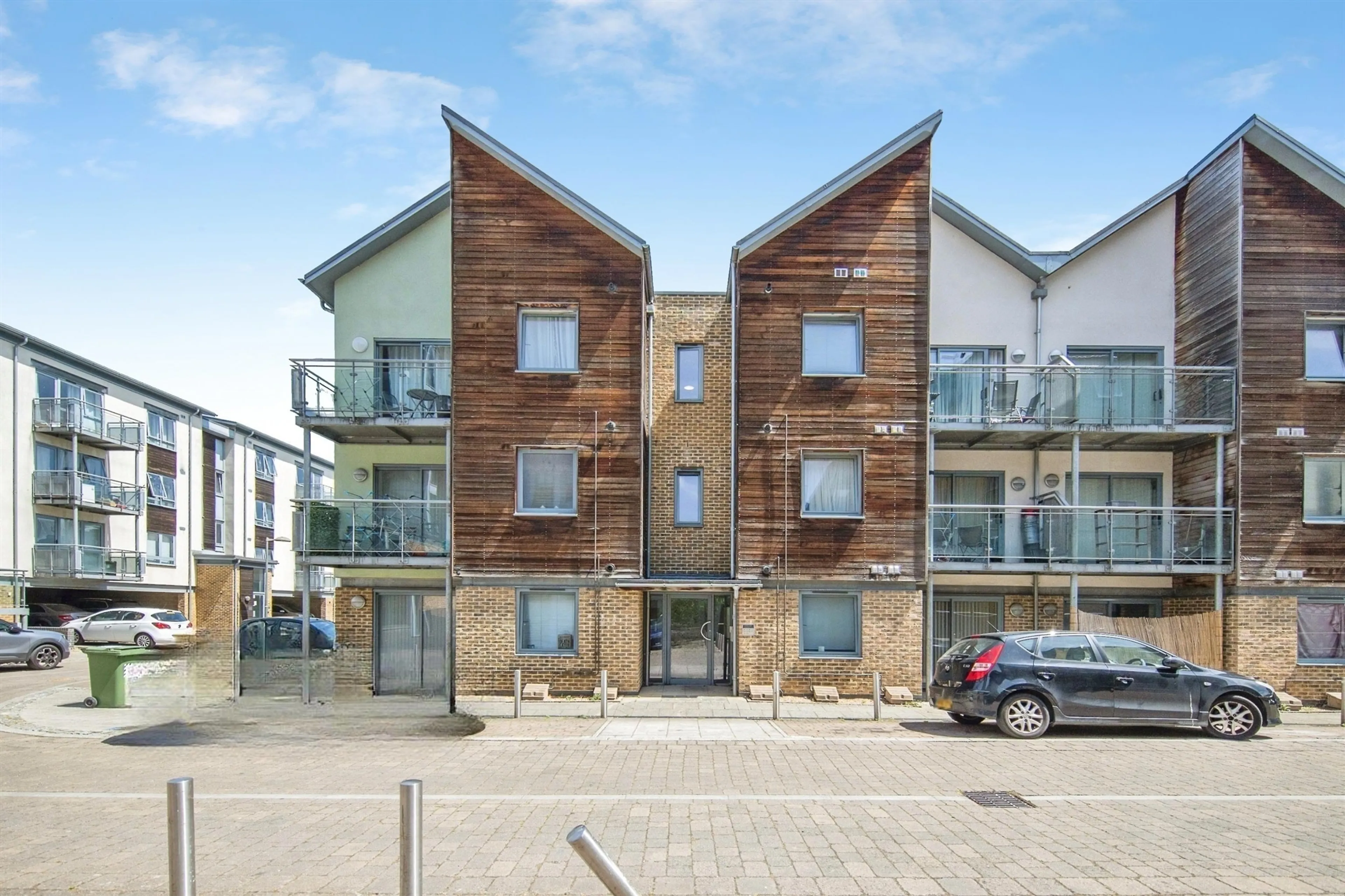 Property photo 0