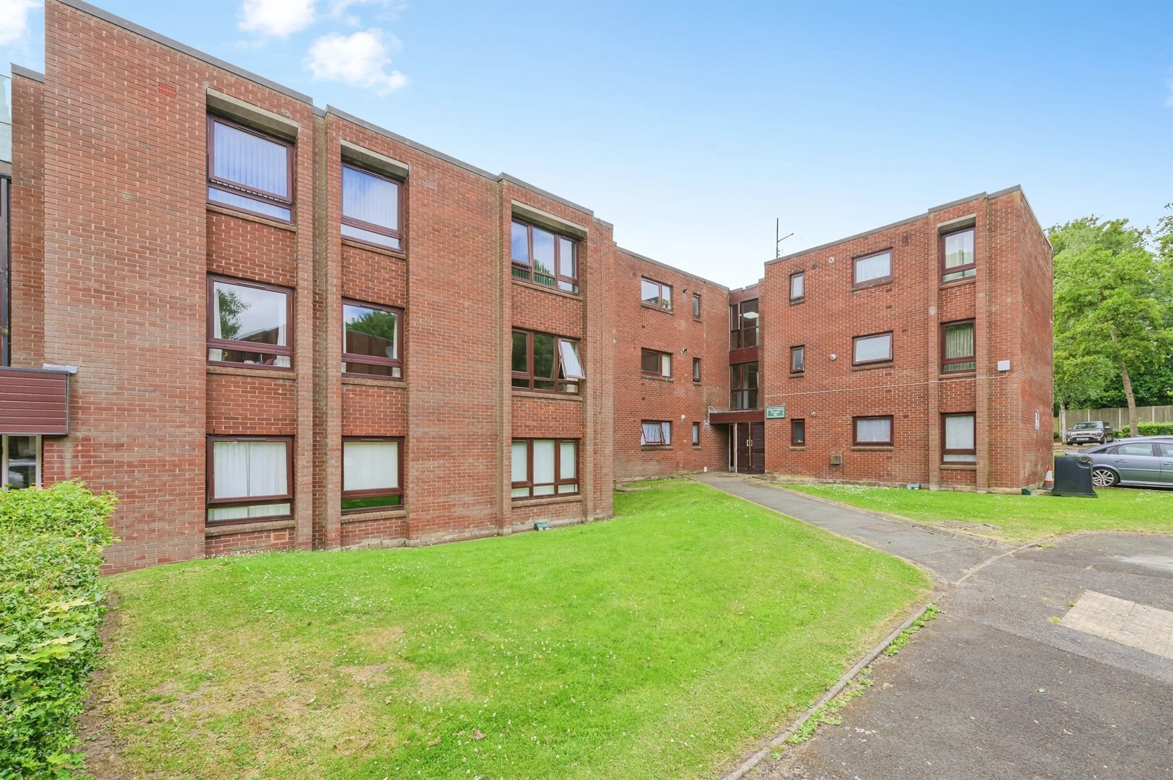 Property photo 0