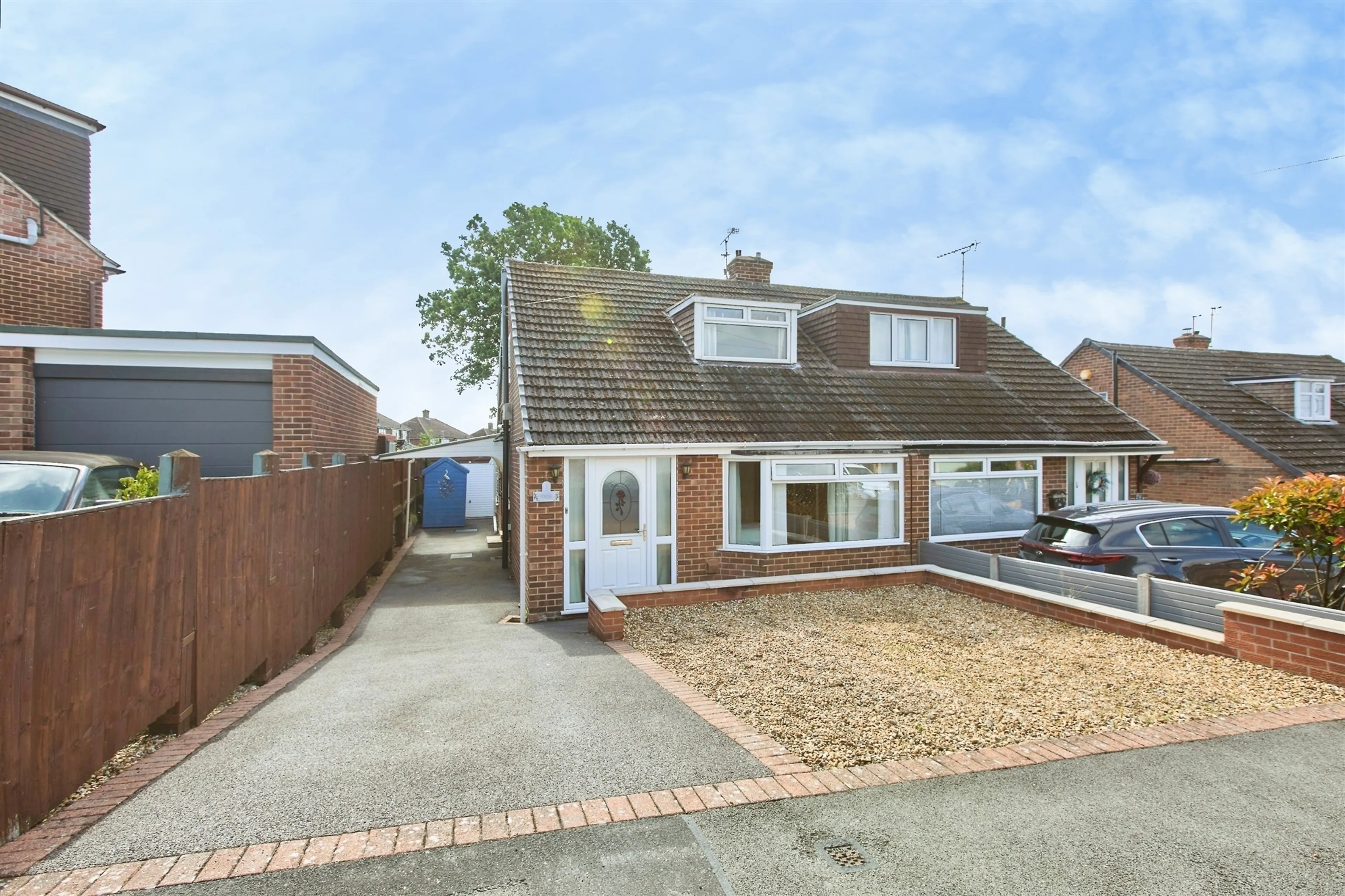 Property photo 0