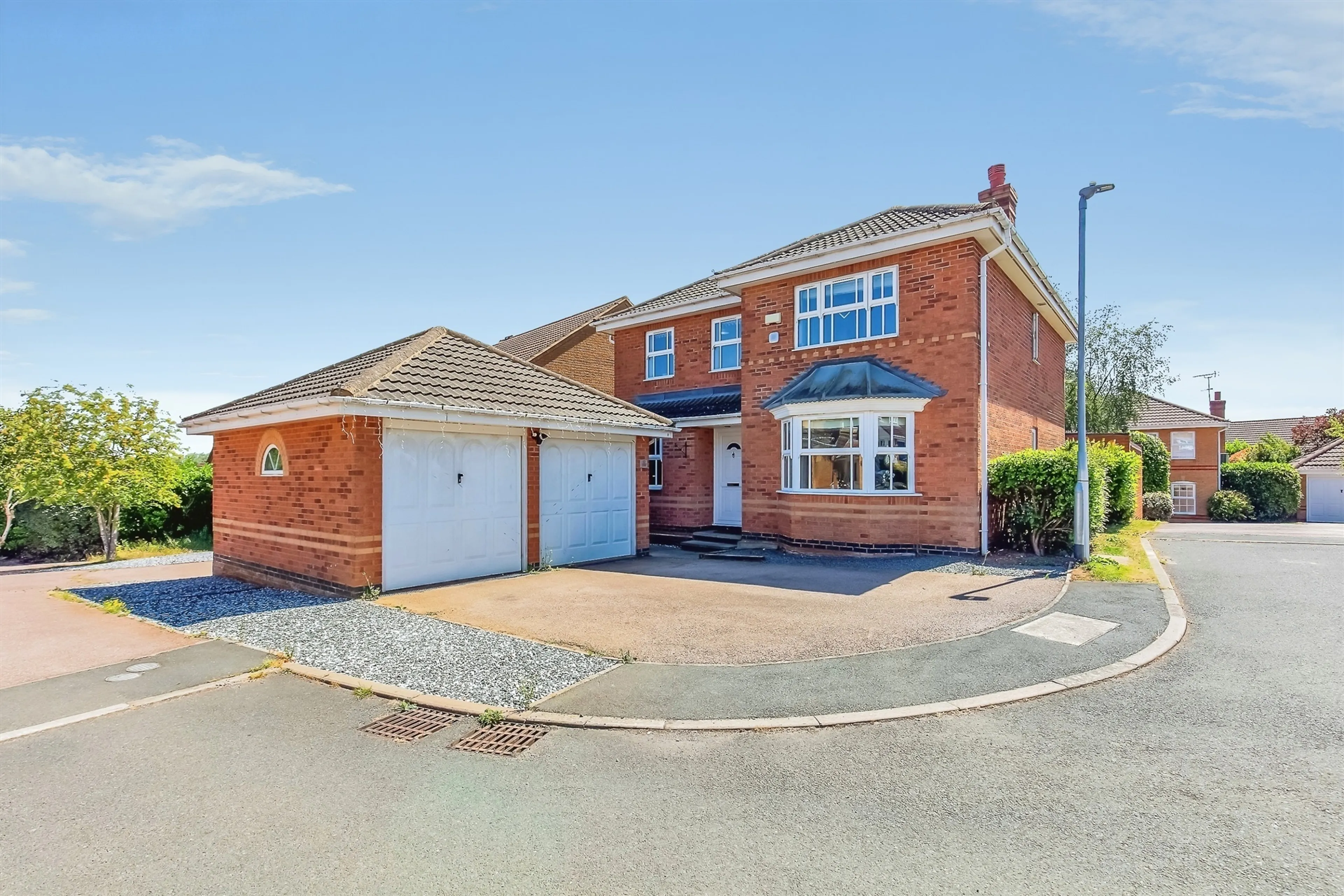 Property photo 0