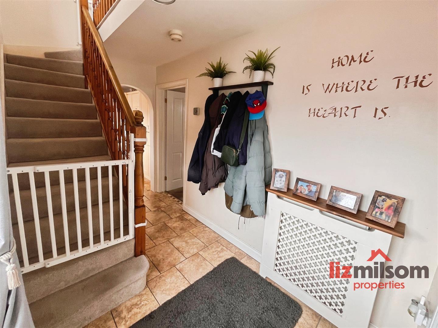 Oversetts Road, Newhall, Swadlincote Image 9