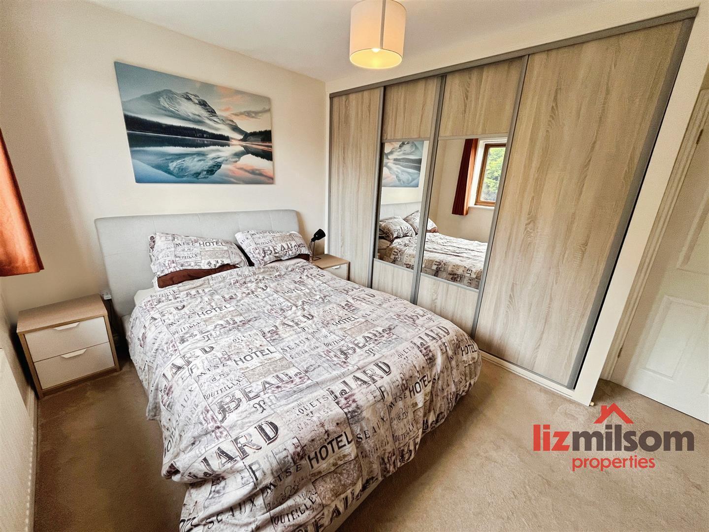 Oversetts Road, Newhall, Swadlincote Image 10