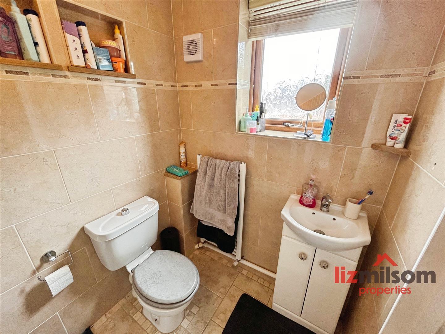 Oversetts Road, Newhall, Swadlincote Image 13