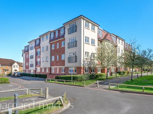 Schoolgate Drive, Mordenphoto