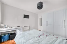 Schoolgate Drive, Morden