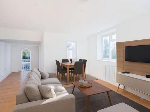 Alfriston Road, Seafordphoto