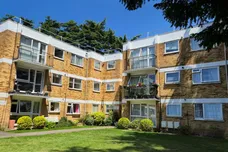 Village Road, Enfield