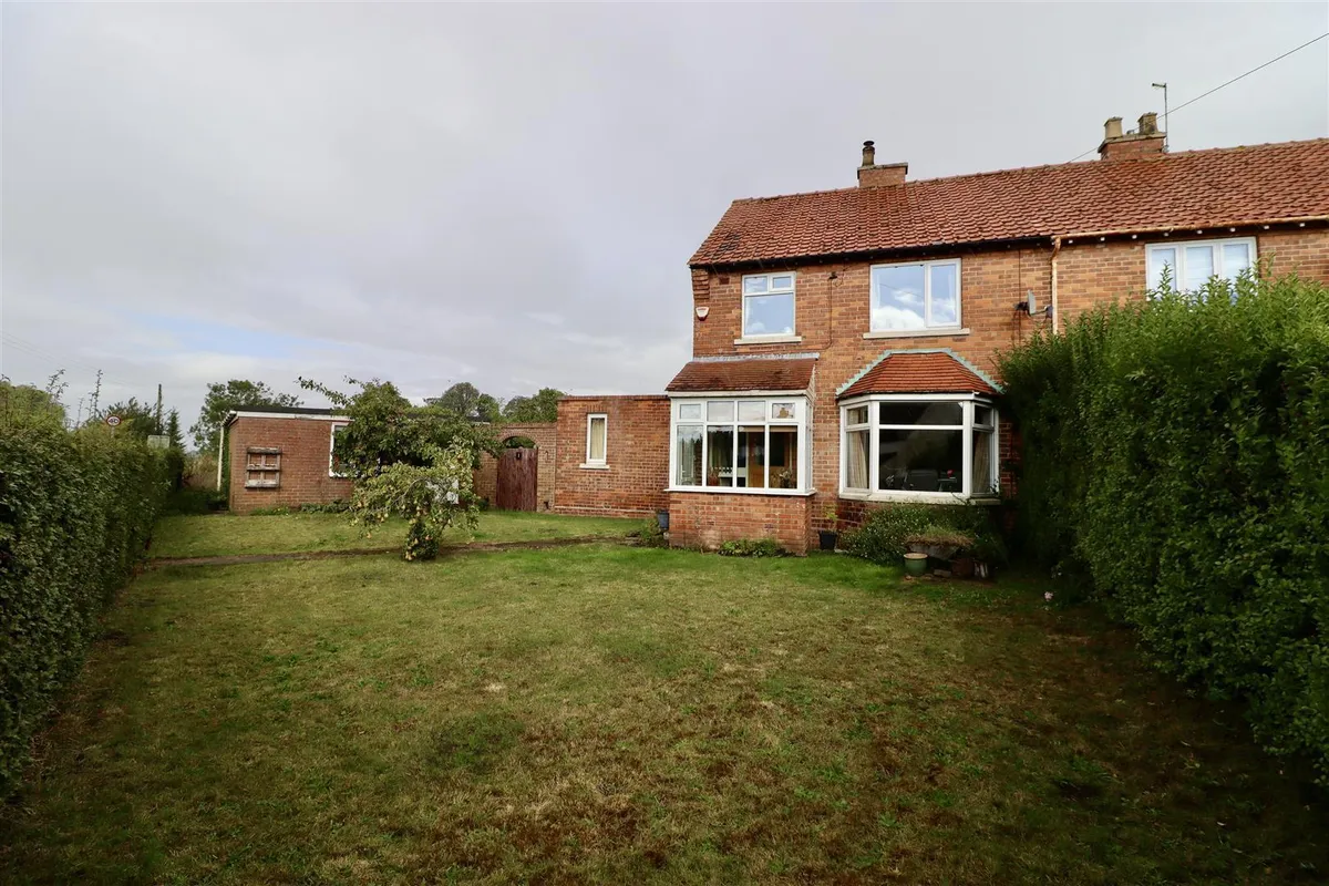 Manor Road, South Cliffe, York