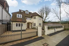 Parke Road London SW13 photo 1