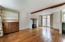 Wroxton Lane Horley OX15 photo 3