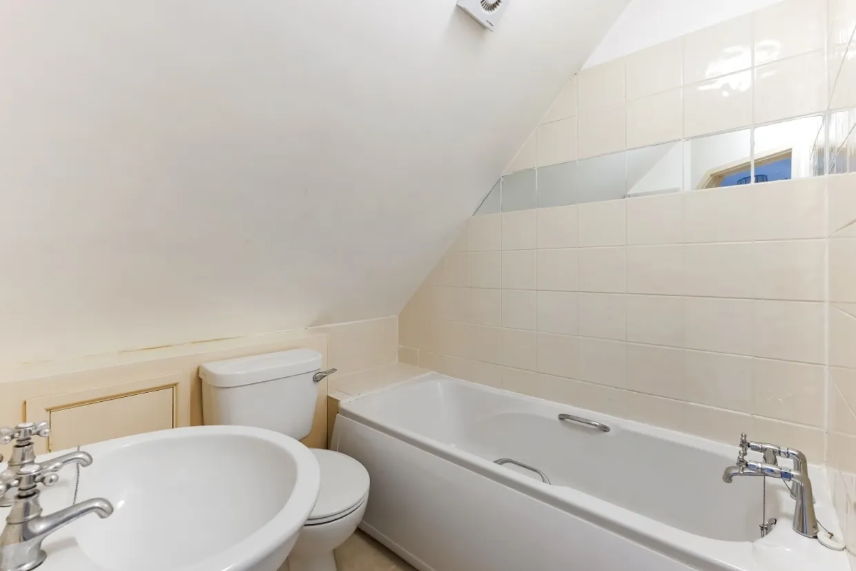Wroxton Lane Horley OX15 photo 7