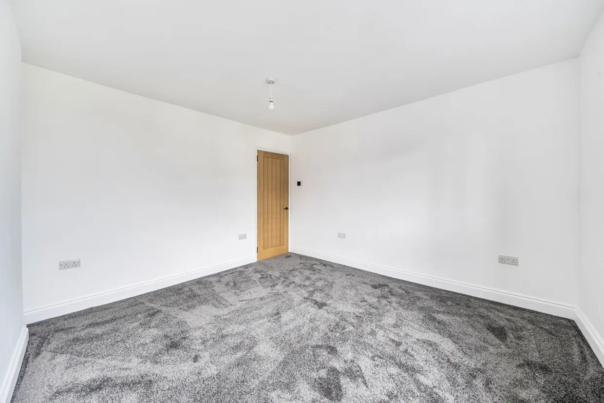 Harris Lane Radlett WD7 photo 7