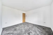 Harris Lane Radlett WD7 photo 7