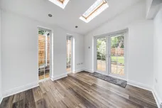 Harris Lane Radlett WD7 photo 9