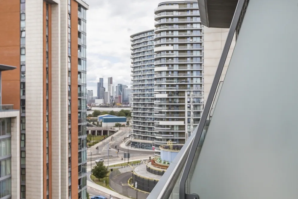 Seagull Lane, E16 photo 10