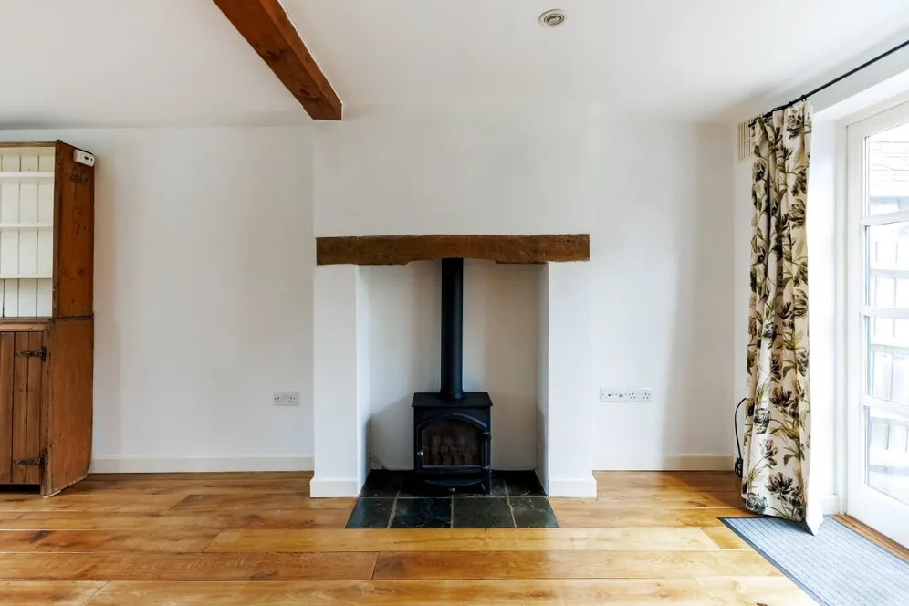 Wroxton Lane Horley OX15 photo 11