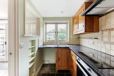 Wroxton Lane Horley OX15 photo 13