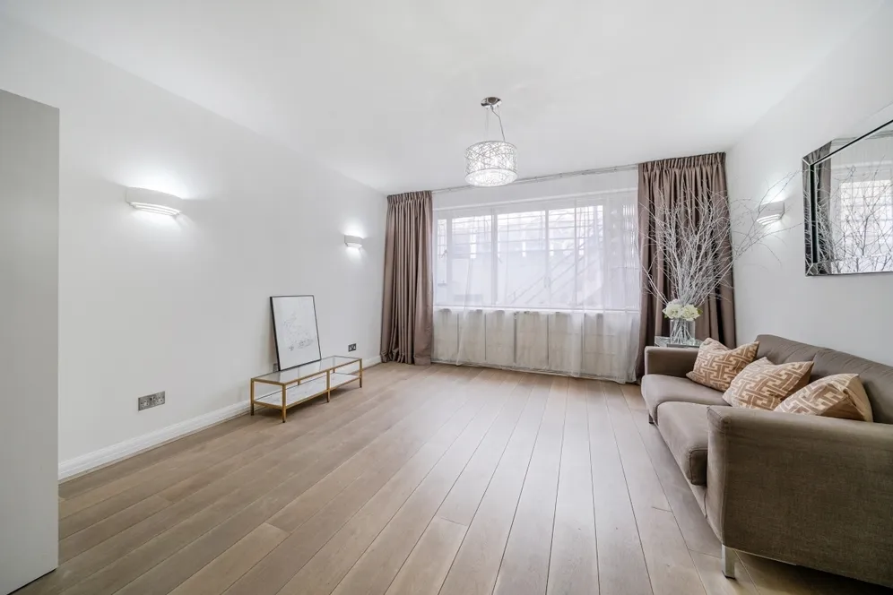 Cromwell Road London SW7 photo 5