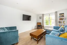 Thaxted Place London SW20 photo 6