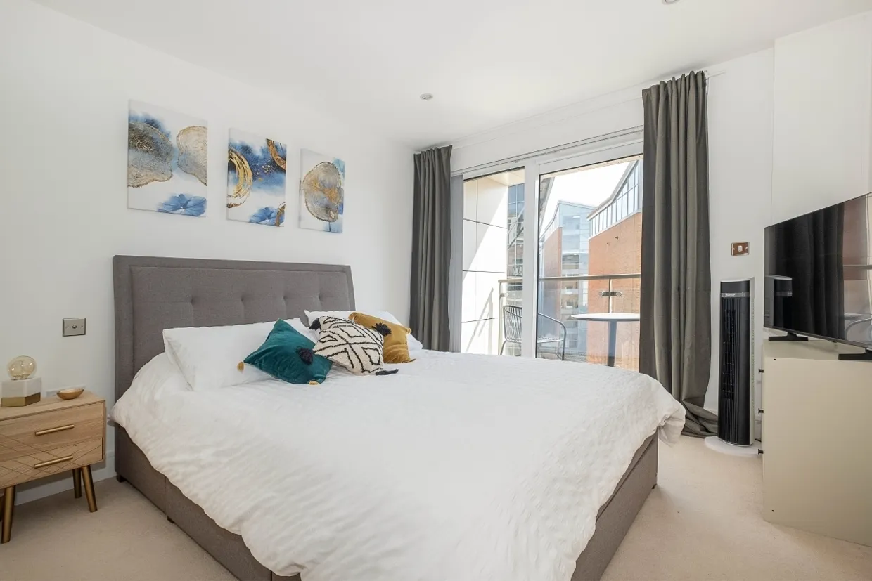 5 Skerne Road Kingston upon Thames KT2 photo 3
