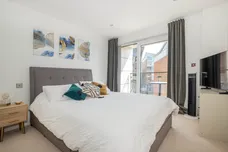 5 Skerne Road Kingston upon Thames KT2 photo 3