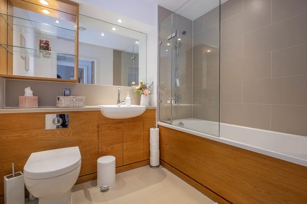 5 Skerne Road Kingston upon Thames KT2 photo 5
