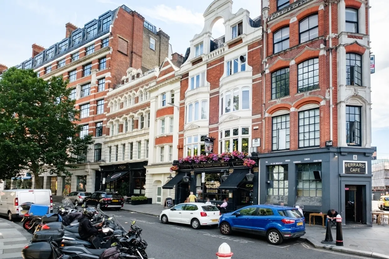 West Smithfield London EC1A photo 10