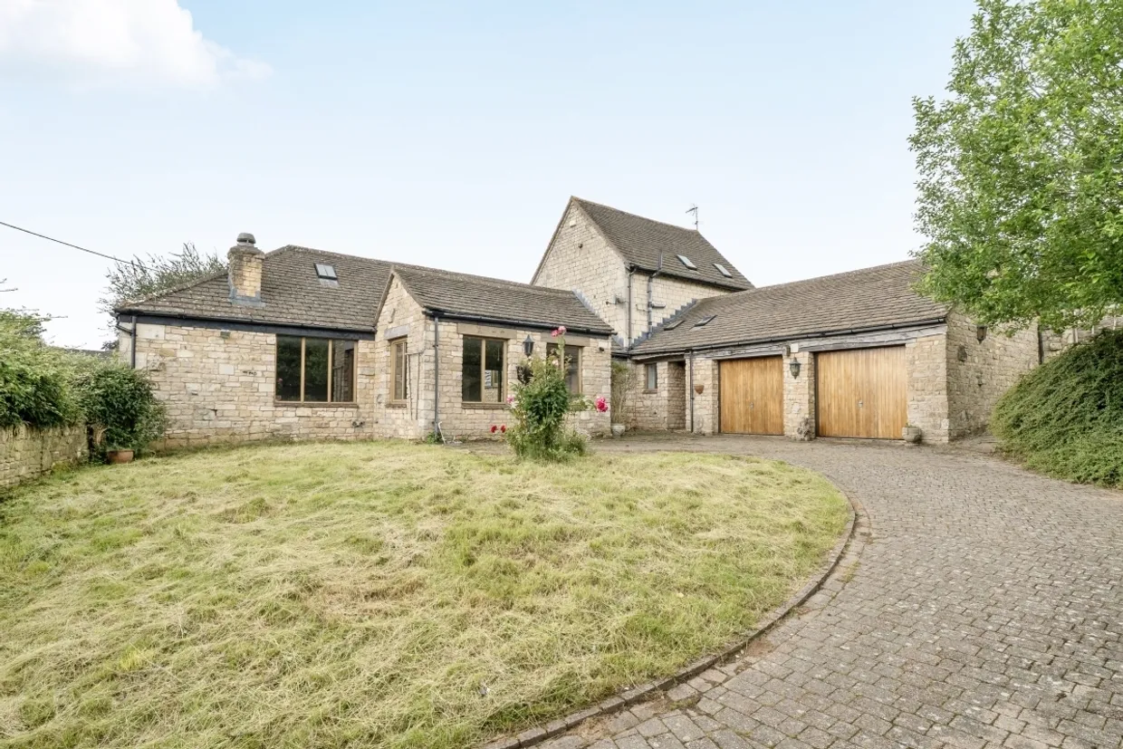 Painswick, Gloucestershire GL6 6SJ photo 1