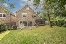 Walnut Close Harpenden AL5 photo 6