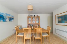 St. Davids Square, E14 photo 14