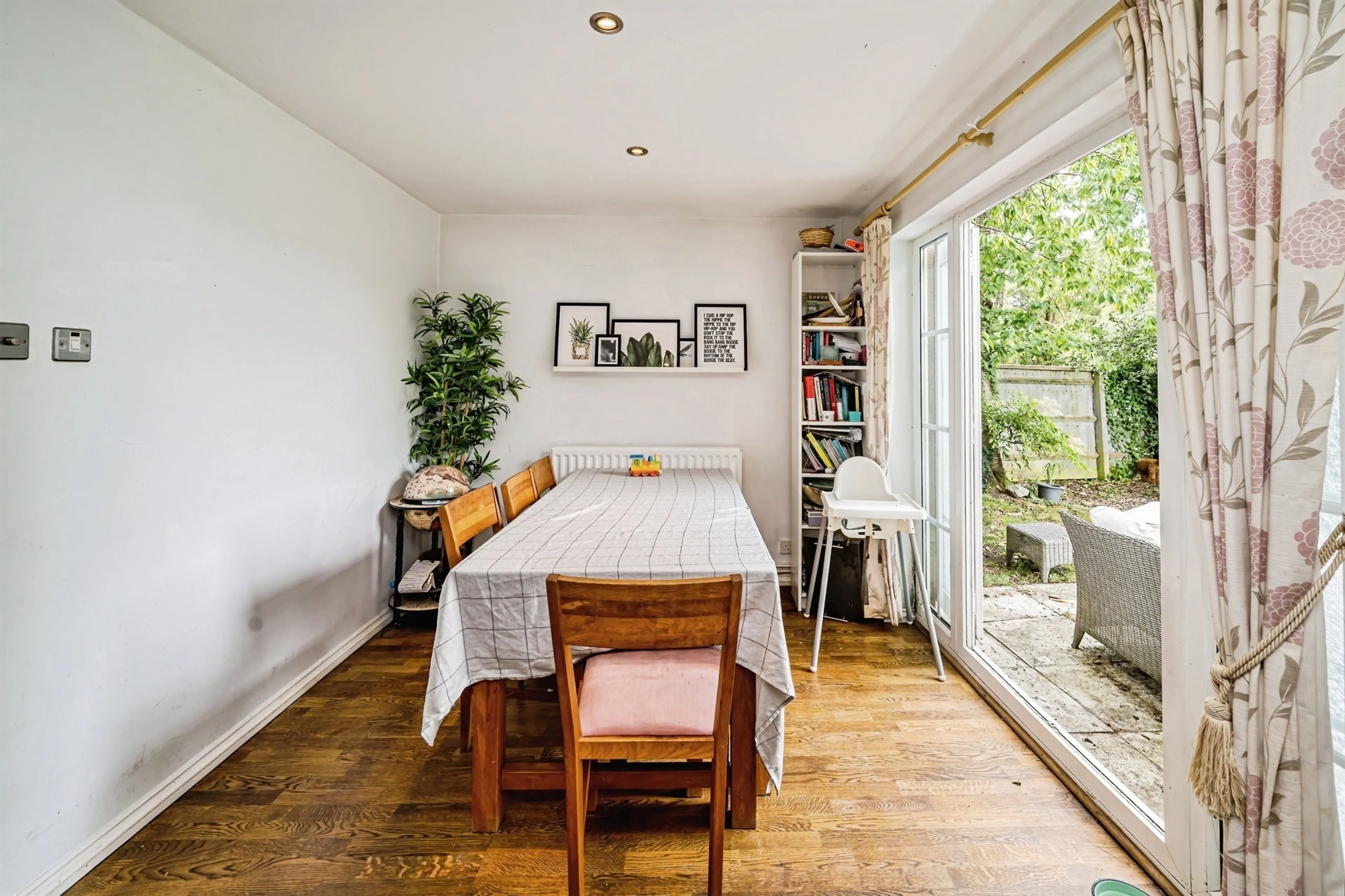 Property at Evans Close, Stoke Grange, Aylesbury