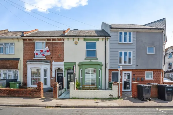 Queens Road, Portsmouth, Hampshire, PO2