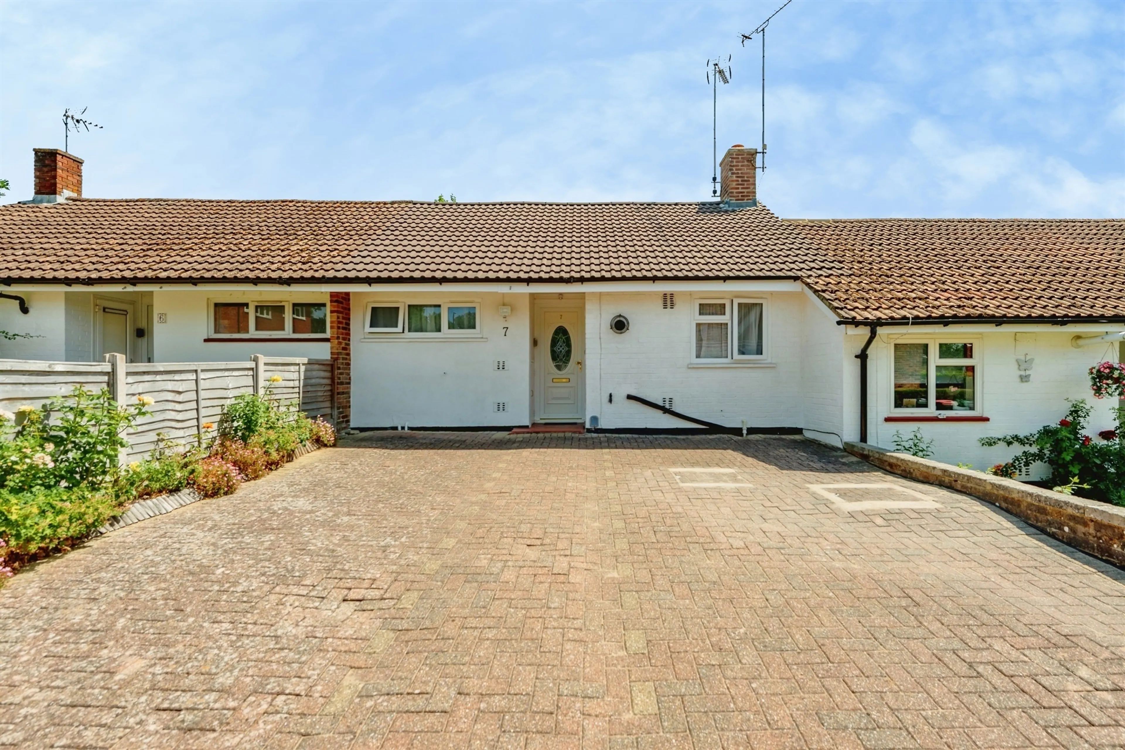 Property photo 0