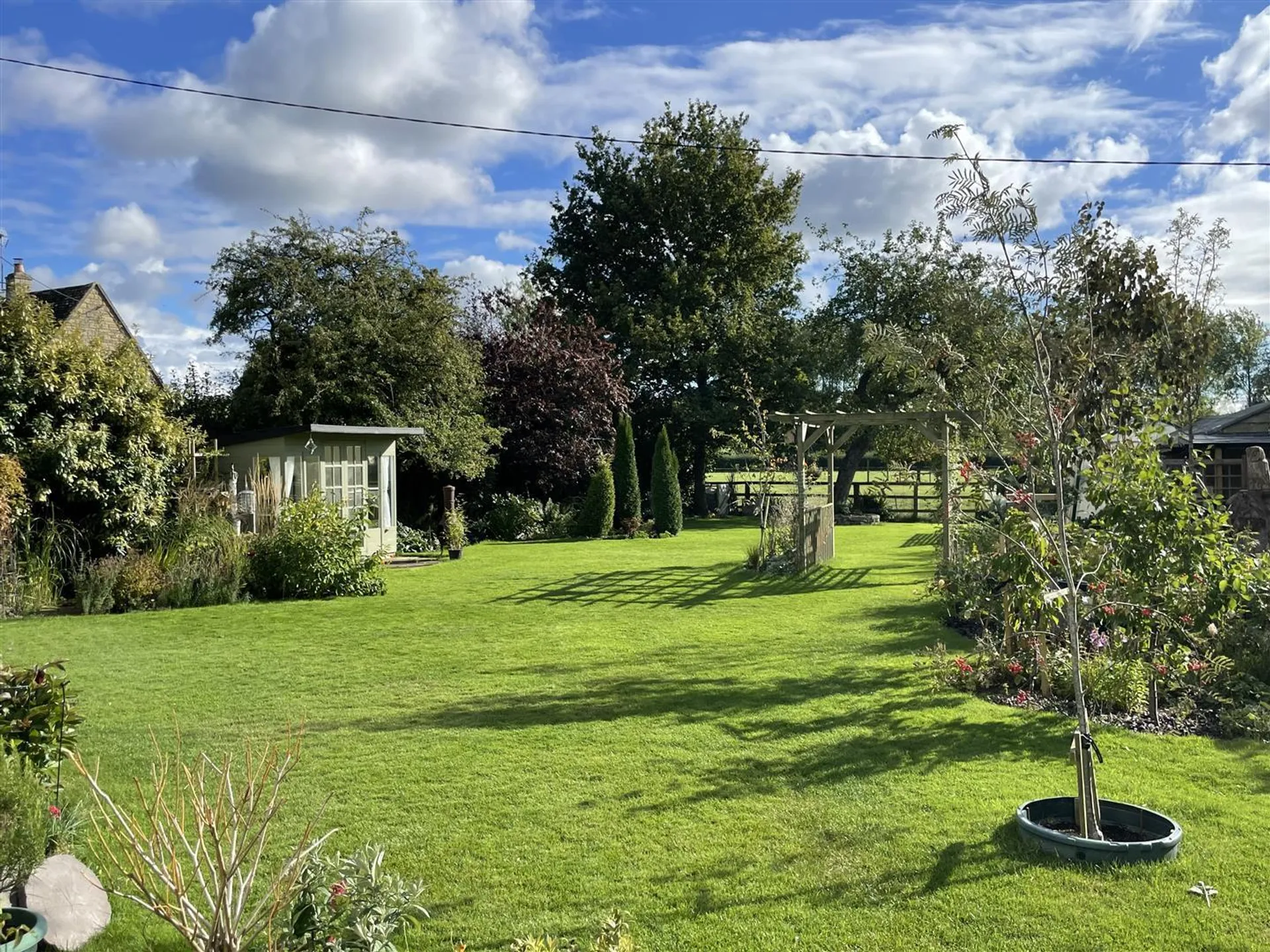 Property photo top 1