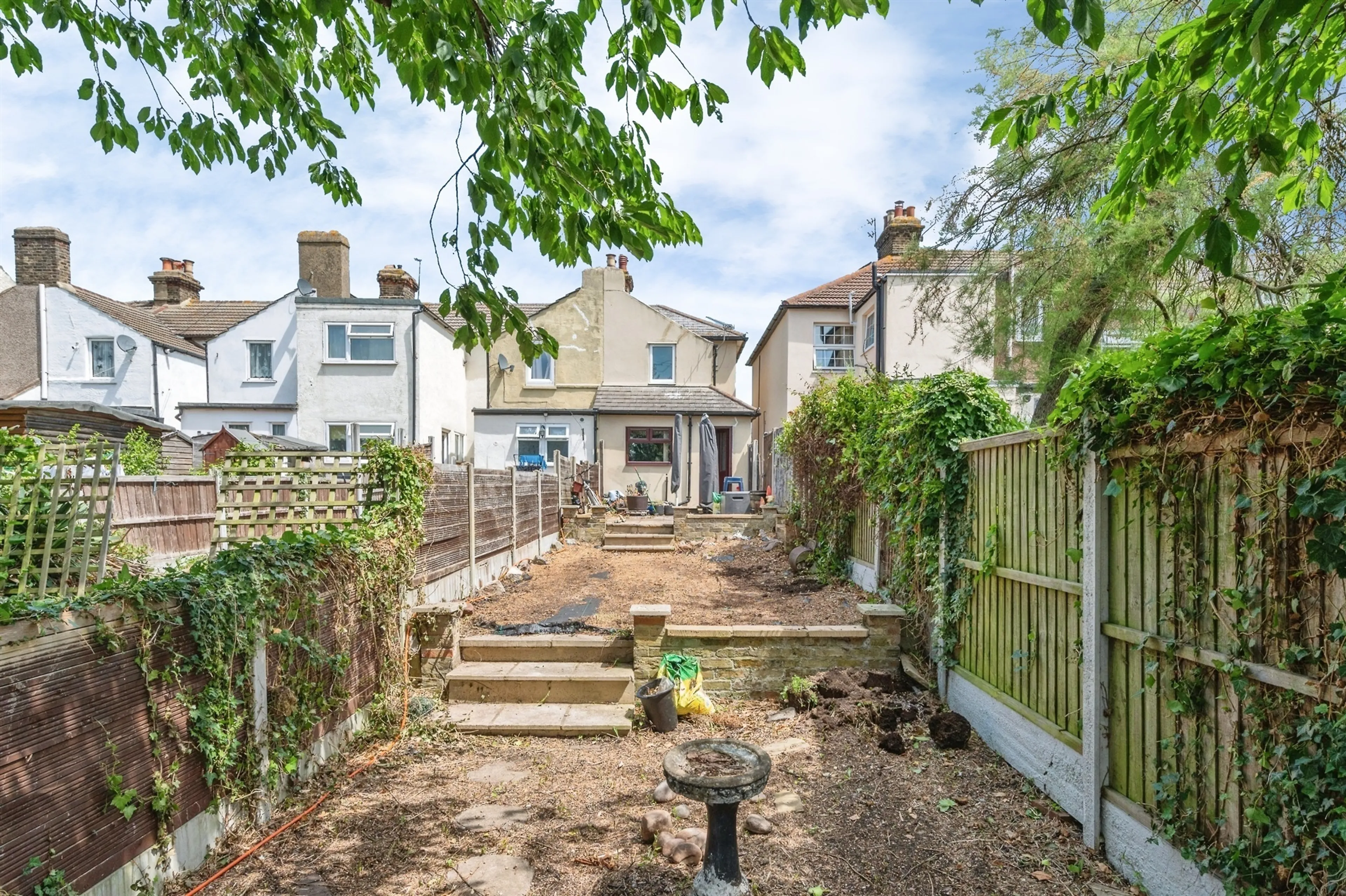 Property at Wennington Road, Wennington, Rainham