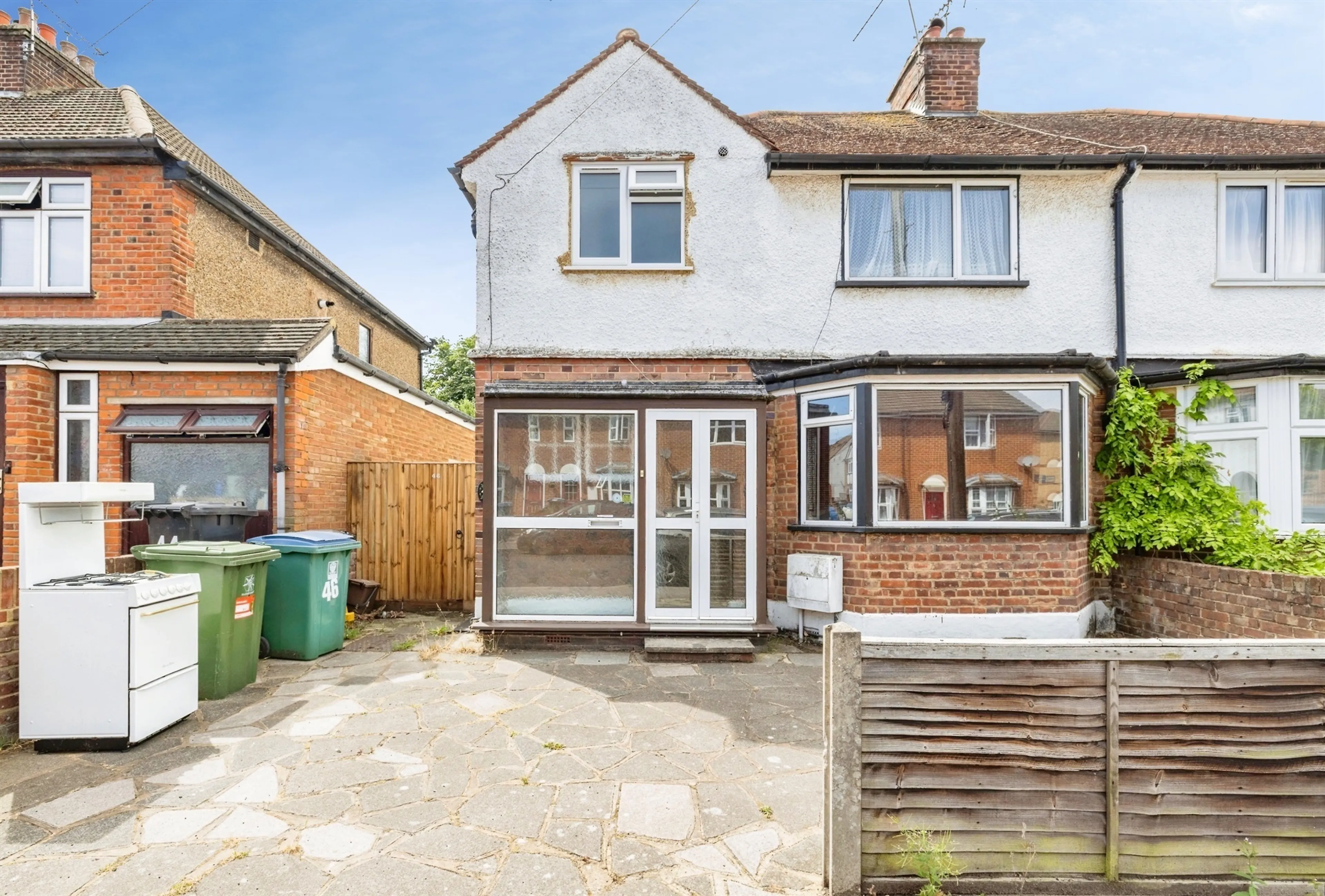Property photo 0